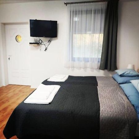 Kis Haz Apartman Szigetvár Eksteriør bilde